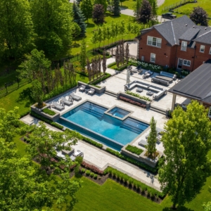 Lawns & Gardens