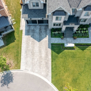 Lawns & Gardens