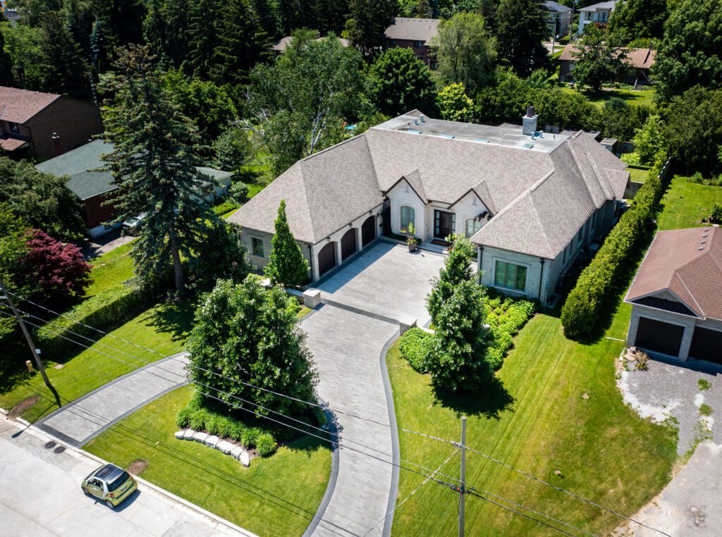 Lawns & Gardens