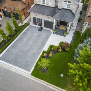 Lawns & Gardens